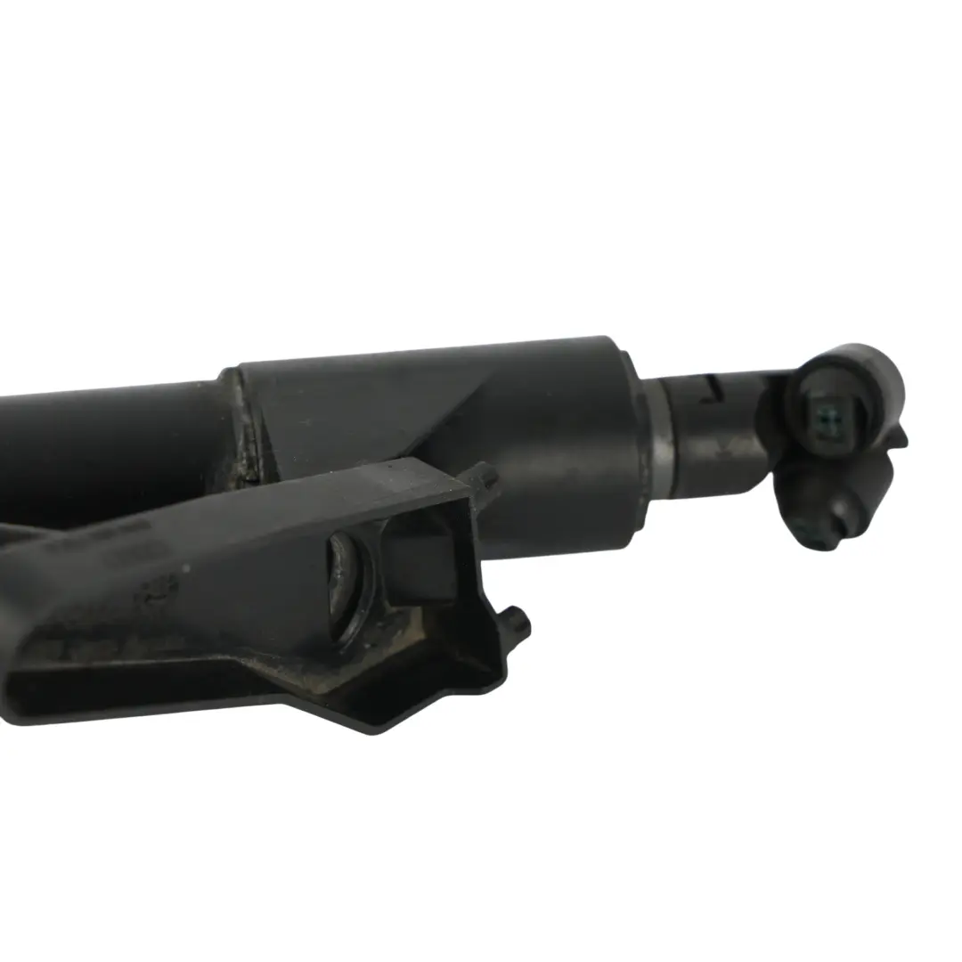 Headlight Washer Cylinder Spray Nozzle Right O/S to Audi A5 S5 F5 with Part number 8W6955102A Audi A5 S5 F5 Headlight Washer Cylinder Spray Nozzle Right O/S - SKU 8W6955102A - Part number 8W6955102A