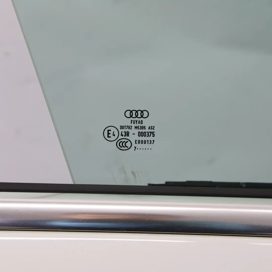 Audi A5 F5 Sportback Porte Avant Droite Glacier White Pearl Blanc - S9R - SKU 8W8831052D-MGW - Numéro de pièce 8W8831052D