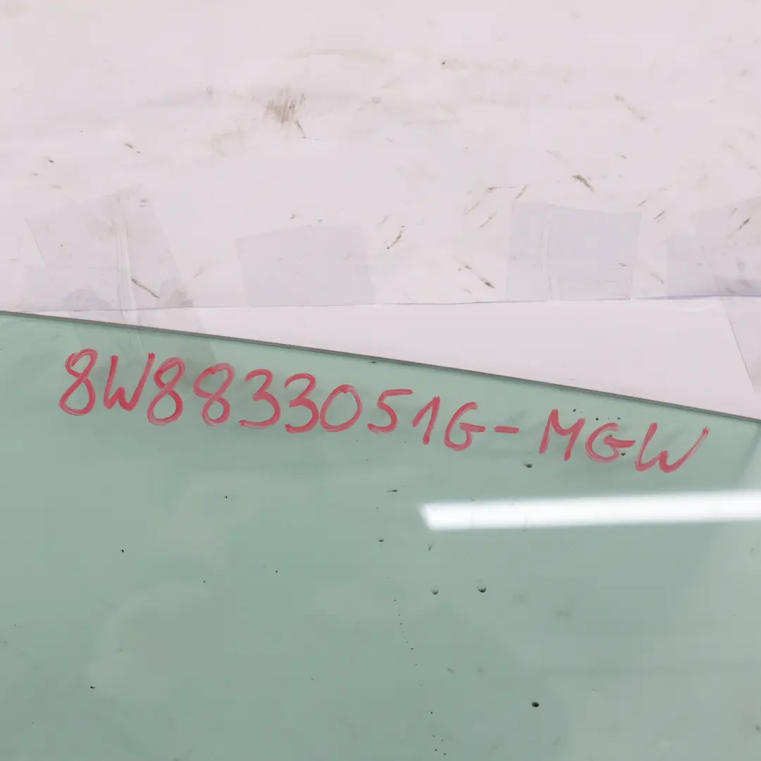 Sportback Porta Posteriore Sinistra Glacier White Bianco Perla - S9R per Audi A5 F5 con numero di parte 8W8833051G Audi A5 F5 Sportback Porta Posteriore Sinistra Glacier White Bianco Perla - S9R - SKU 8W8833051G-MGW - Numero di parte 8W8833051G