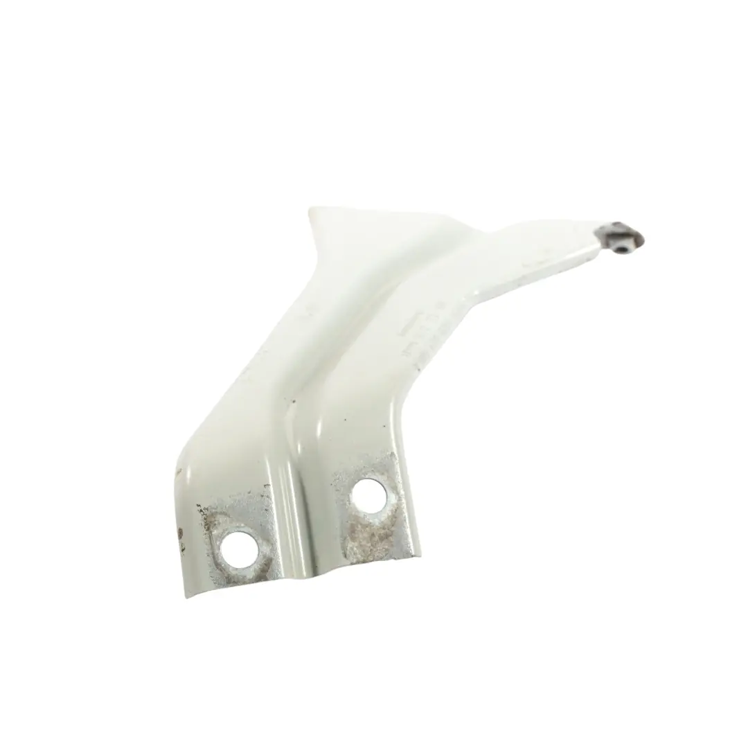 Wing Fender Mount Front Right Glacier White Pearl S9R per Audi A1 8X con numero di parte 8X0821136A Audi A1 8X Wing Fender Mount Front Right Glacier White Pearl S9R - SKU 8X0821136A-MGW - Numero di parte 8X0821136A