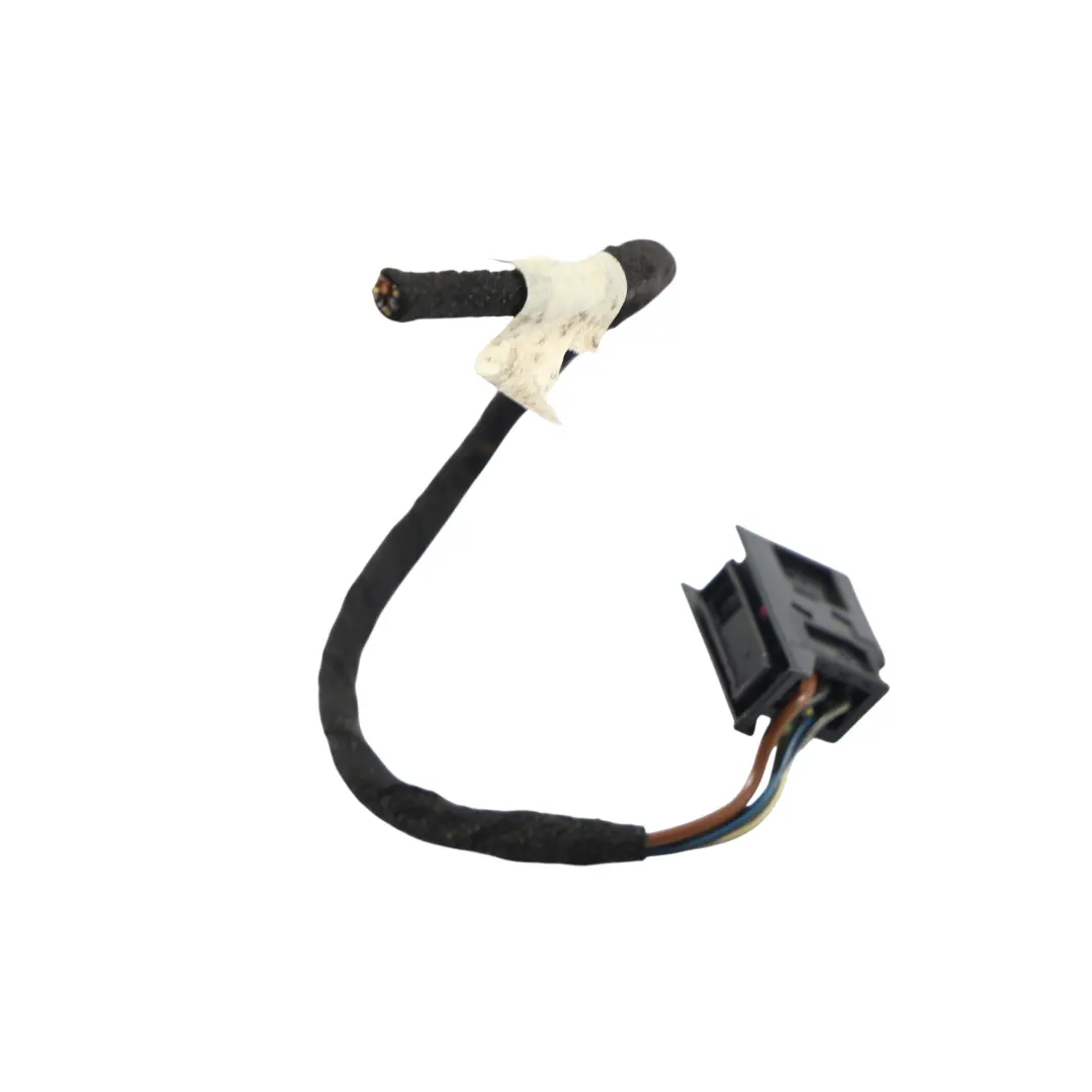 Presa Per Fanale Posteriore Sinistro per Audi A1 8X con numero di parte 8X0945093D Audi A1 8X Presa Per Fanale Posteriore Sinistro - SKU 8X0945093D-1 - Numero di parte 8X0945093D