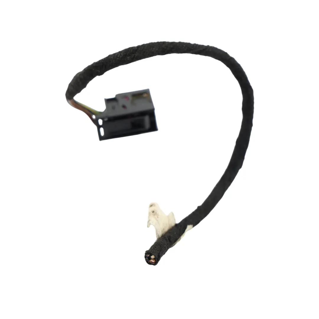 Audi A1 8X Câblage De La Prise De Feu Arrière Gauche - SKU 8X0945093D-1 - Numéro de pièce 8X0945093D