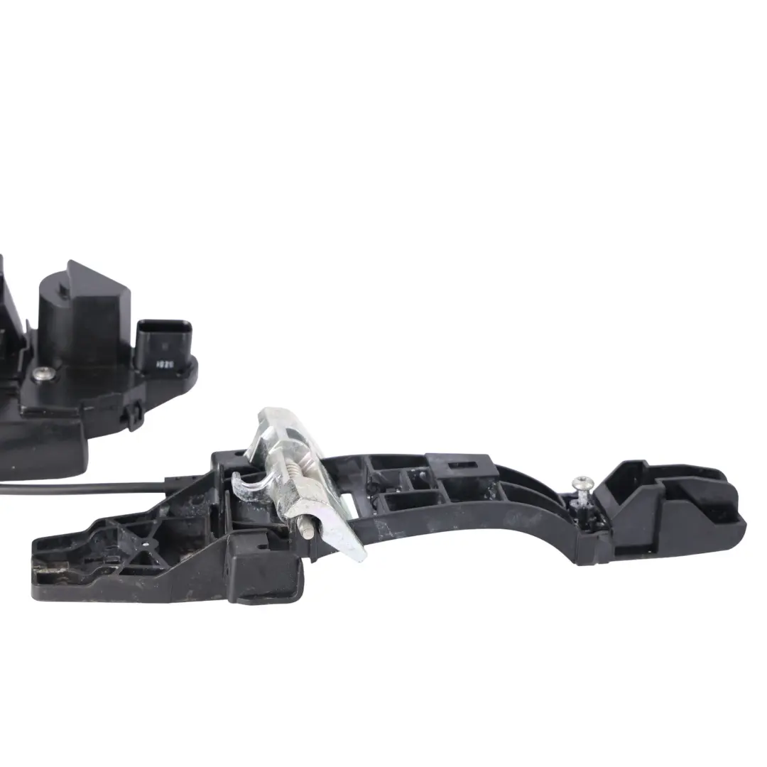 Land Rover Discovery 3 L319 Door Lock Latch Rear Left N/S - SKU 8X2A-26413-AC - Part number 8X2A-26413-AC