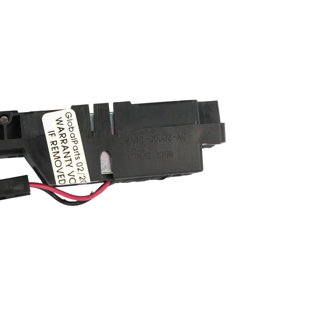 Range Rover L322 Moteur Verrouillage Boîte Gants Tableau Bord - SKU 8X42-06002-AC - Numéro de pièce 8X42-06002-AC