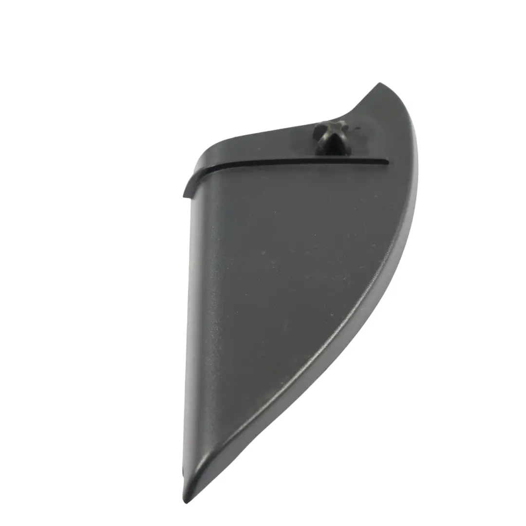 Copertura Modanatura Specchietto Anteriore Destro Nera per Audi A1 8X con numero di parte 8X4857506A Audi A1 8X Copertura Modanatura Specchietto Anteriore Destro Nera - SKU 8X4857506A - Numero di parte 8X4857506A