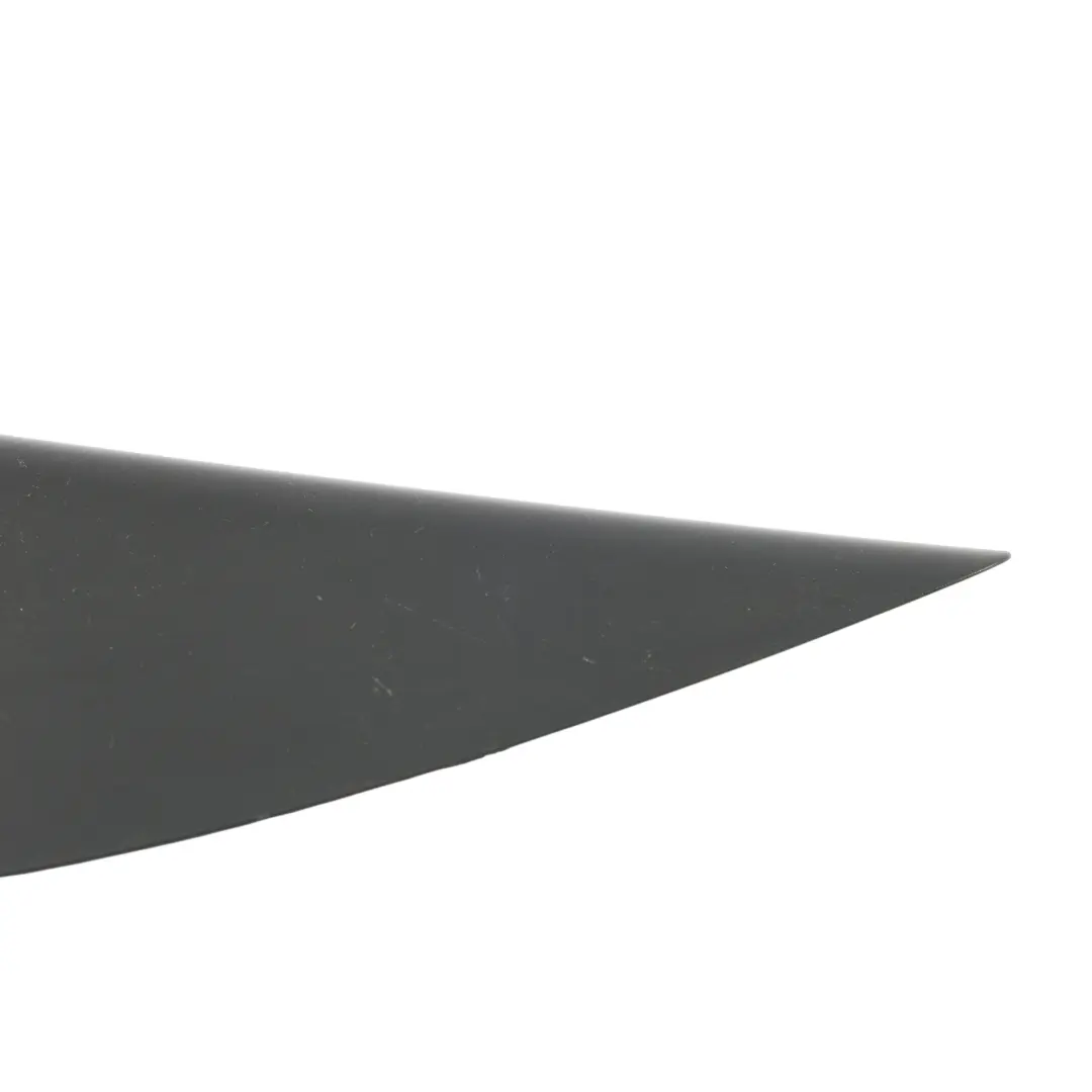 Cache Triangulaire Vitre Porte Arrière Droite pour Audi A1 8X à propos du numéro de pièce 8X4857570A Audi A1 8X Cache Triangulaire Vitre Porte Arrière Droite - SKU 8X4857570A - Numéro de pièce 8X4857570A