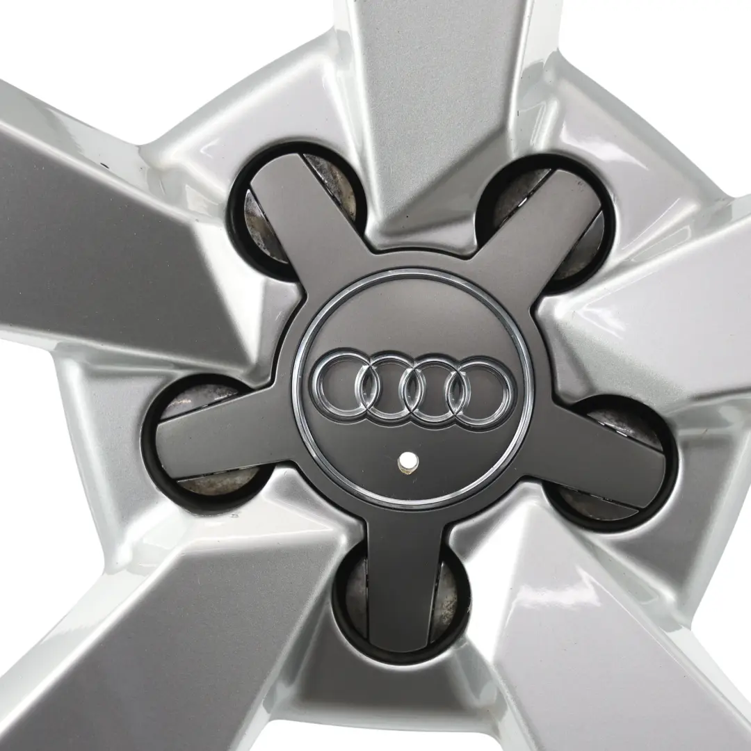 Audi A1 8X Srebrna Felga Aluminiowa 16" 7J ET:34 - SKU 8XA601025A-2 - Numer Części 8XA601025A
