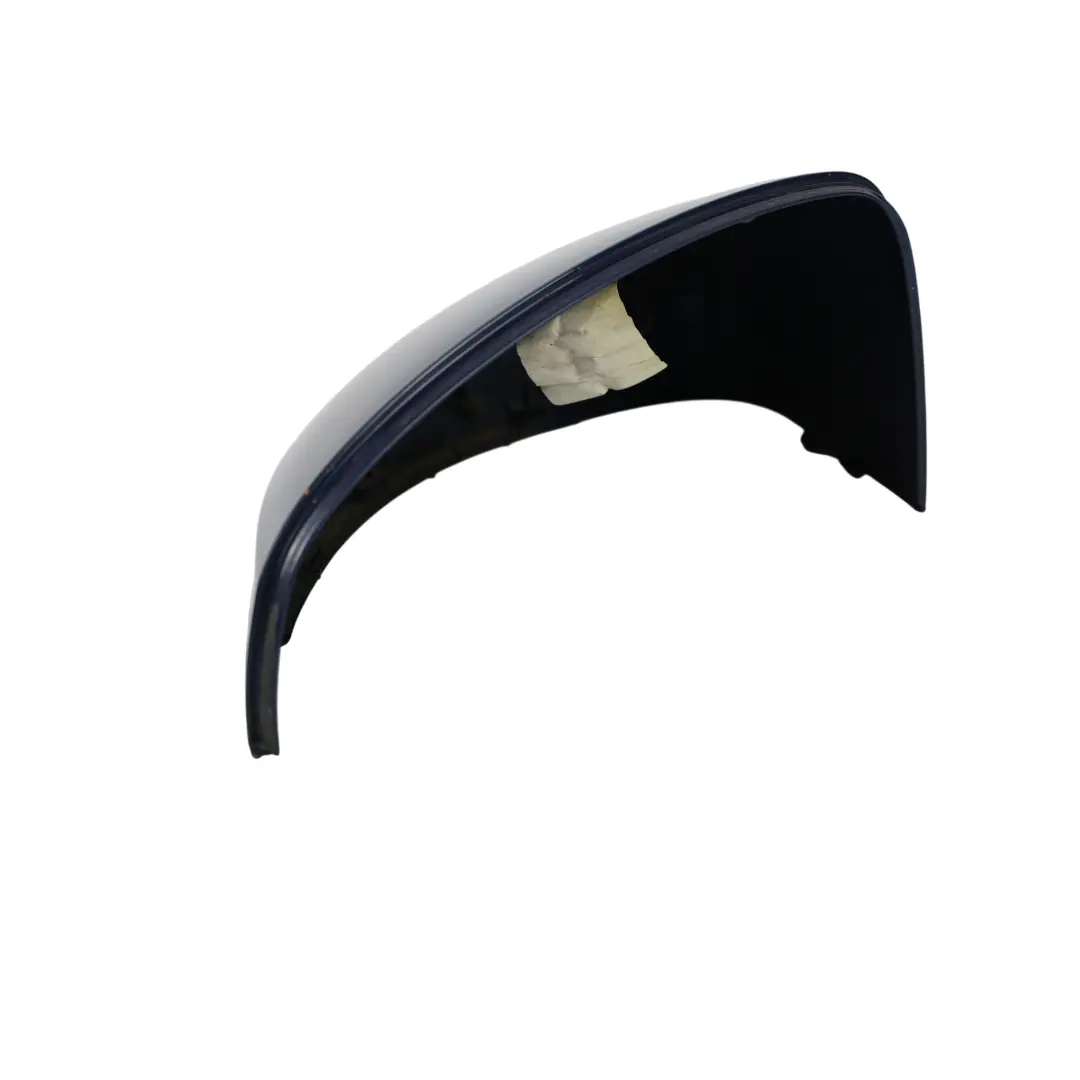 Capuchon De Rétroviseur Gauche Bleu Scuba Métallisé - X5Q pour Audi A1 8X à propos du numéro de pièce 8XA857527A Audi A1 8X Capuchon De Rétroviseur Gauche Bleu Scuba Métallisé - X5Q - SKU 8XA857527A-SCB - Numéro de pièce 8XA857527A