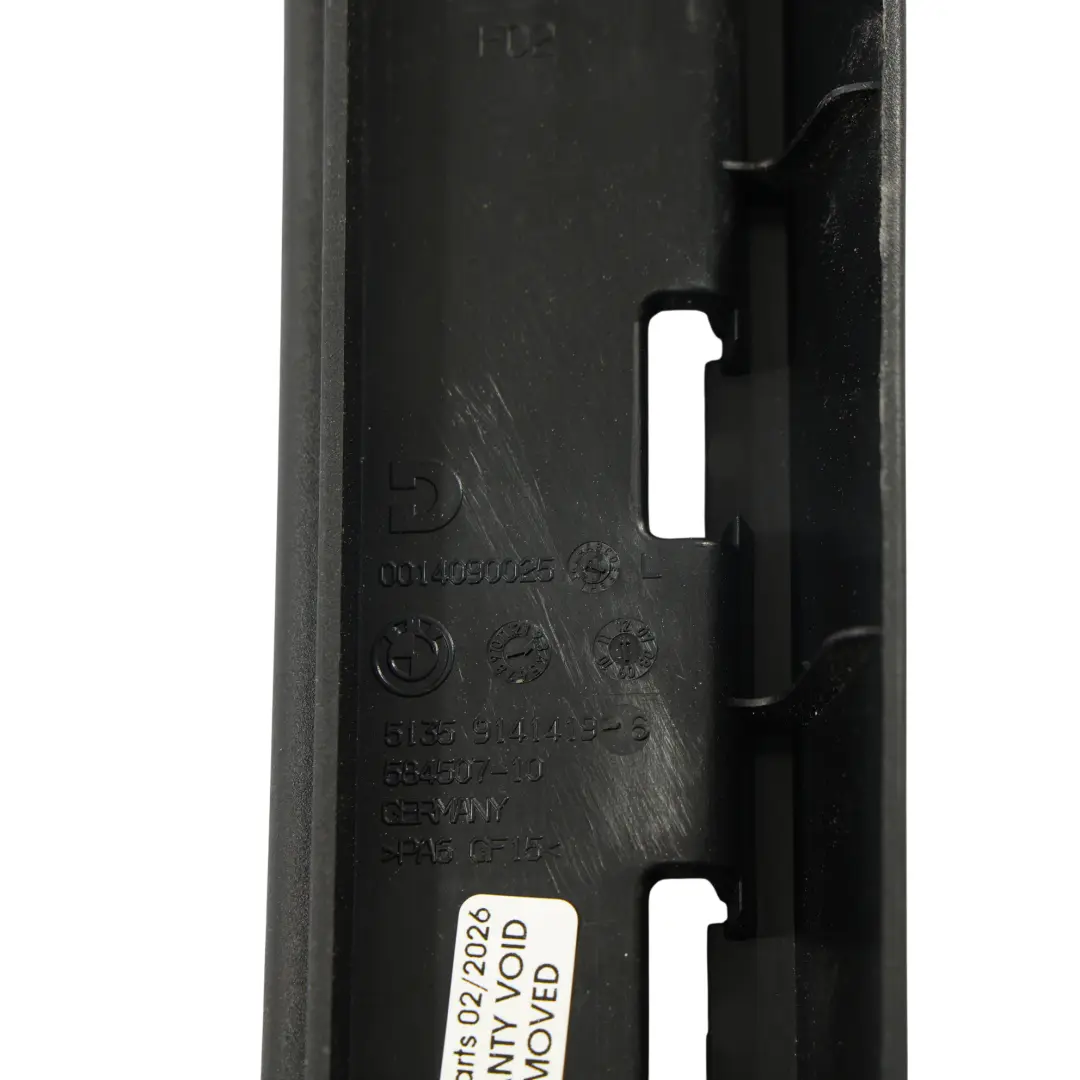 Adapter Drzwi Osłony Przeciwsłonecznej Lewy Tył do BMW F02 F04 o numerze 9141419 BMW F02 F04 Adapter Drzwi Osłony Przeciwsłonecznej Lewy Tył - SKU 9141419 - Numer Części 9141419