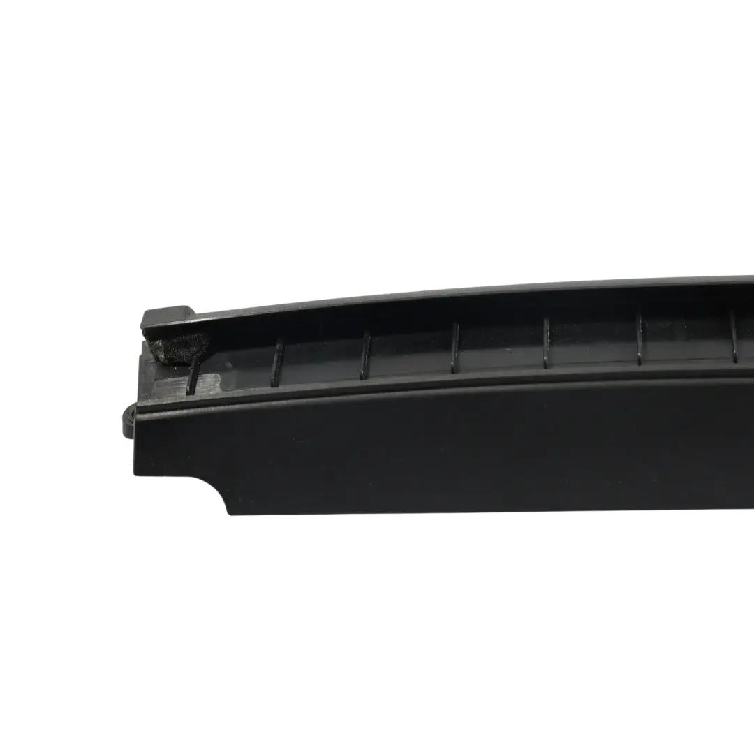 Embellecedor Tapiceria Puerta Parabrisas Trasera Izquierda para BMW F02 F04 con número de pieza 9141419 BMW F02 F04 Embellecedor Tapiceria Puerta Parabrisas Trasera Izquierda - SKU 9141419 - Número de pieza 9141419