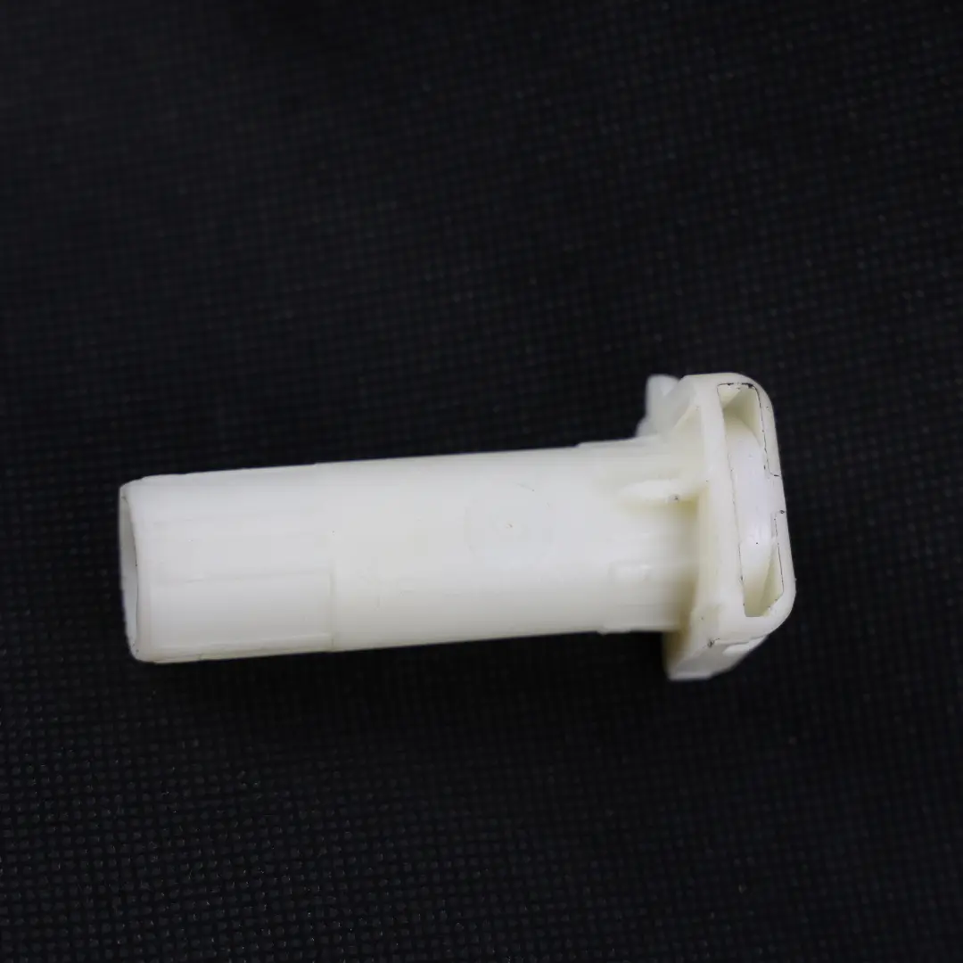 BMW E60 E61 E70 LCI F01 F07 F10 Guide Appui-Tête Siège Avant Gauche - SKU 9155235 - Numéro de pièce 9155235