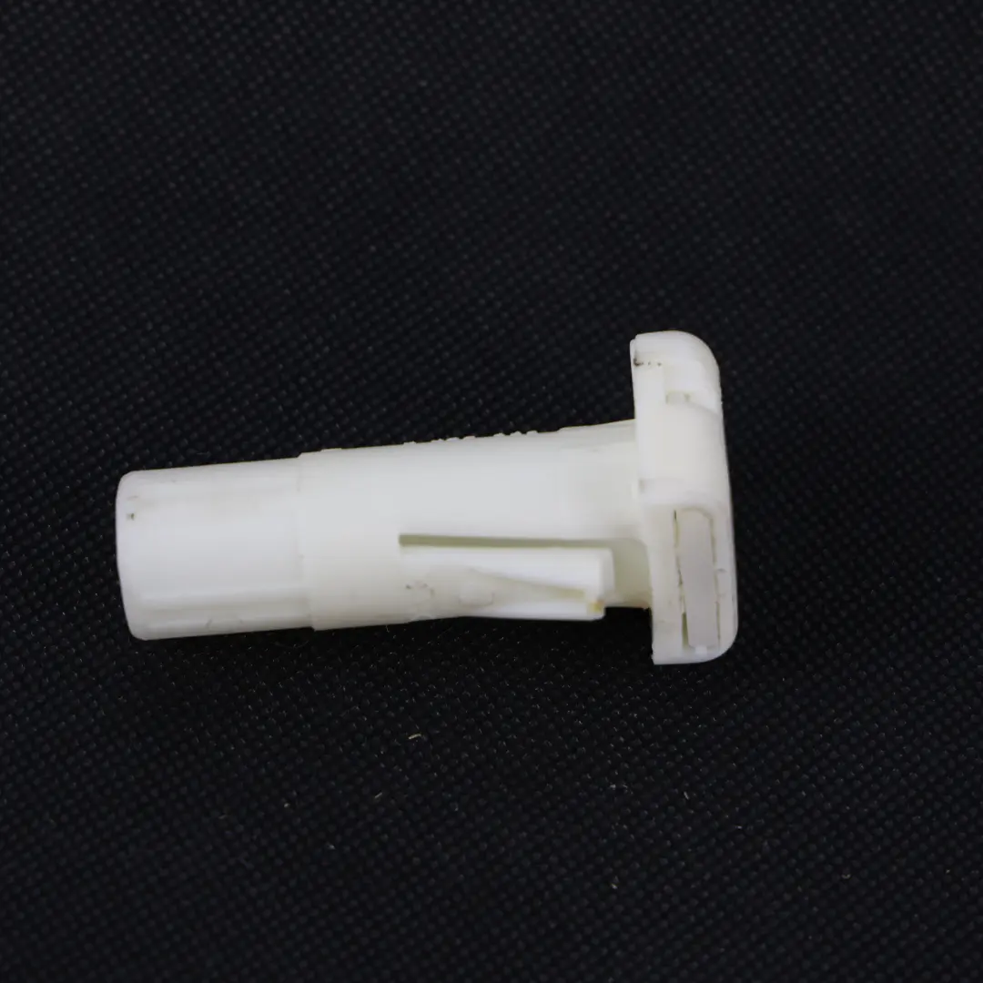 BMW E60 E61 E70 LCI F01 F07 F10 Front Seat Headrest Guide Left N/S - SKU 9155235 - Part number 9155235