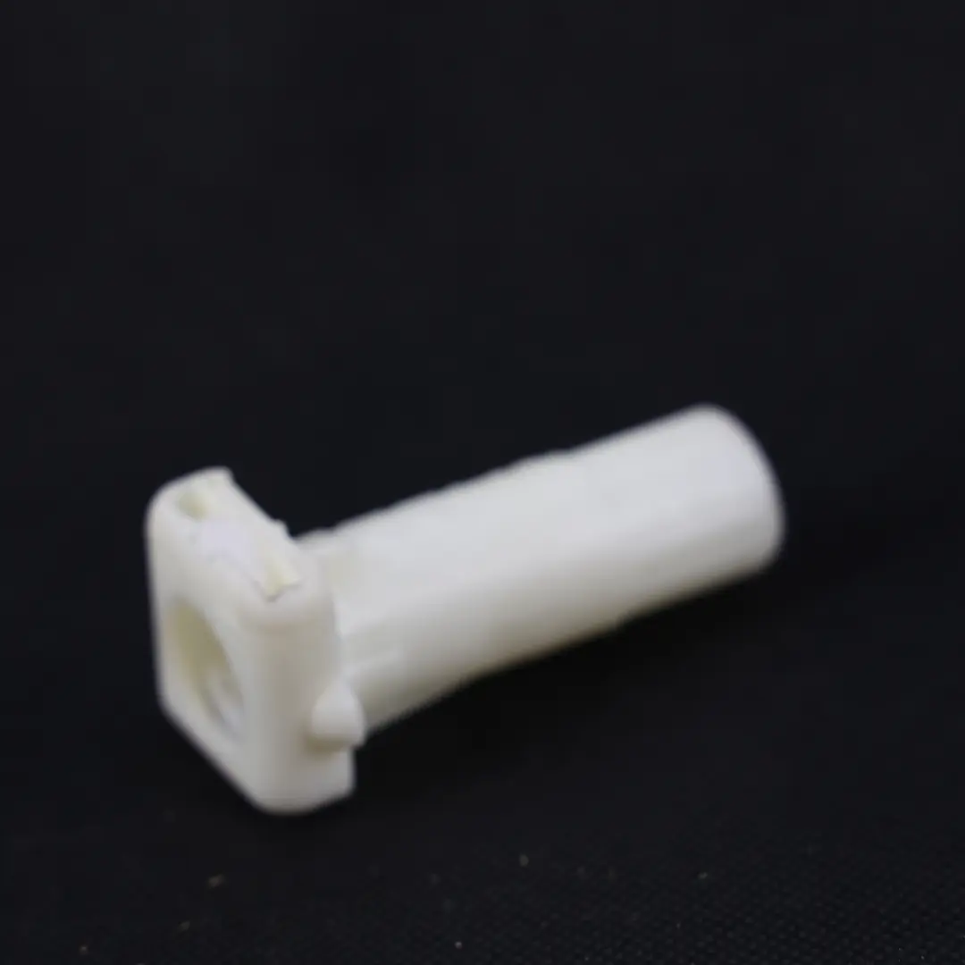 BMW E60 E61 E70 LCI F01 F07 F10 Vordersitz Kopfstütze Führung Links - SKU 9155235 - Teilenummer 9155235