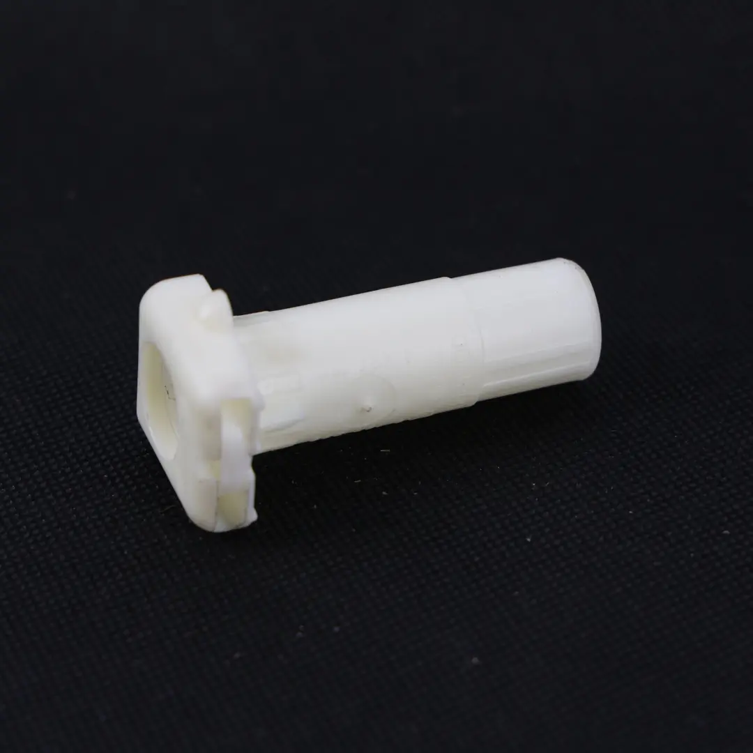 BMW E60 E61 E70 LCI F01 F07 F10 Guida Poggiatesta Anteriore Destro - SKU 9155236 - Numero di parte 9155236