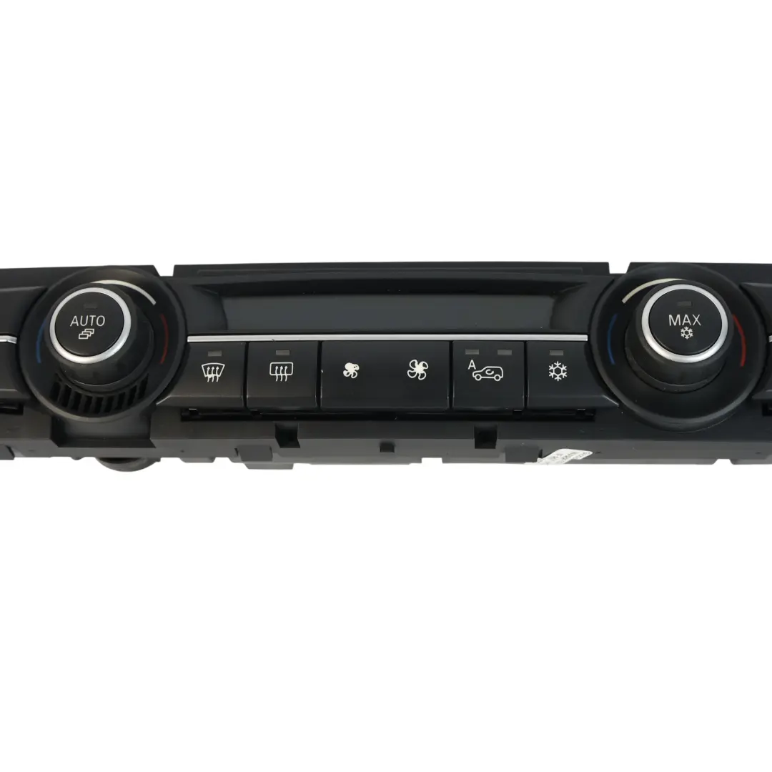 Pannello Di Controllo Del Climatizzatore Automatico per BMW X5 E70 X6 E71 con numero di parte 9165680 BMW X5 E70 X6 E71 Pannello Di Controllo Del Climatizzatore Automatico - SKU 9165680 - Numero di parte 9165680