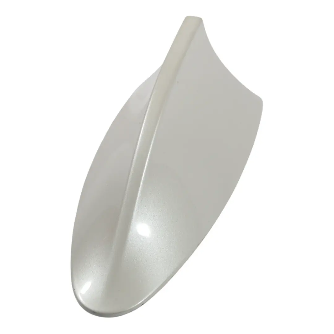 Copertura Vuota Antenna Tetto Forma Squalo Bianco Minerale -A96 per BMW F10 con numero di parte 9184814-MW BMW F10 Copertura Vuota Antenna Tetto Forma Squalo Bianco Minerale -A96 - SKU 9184814-MW-1 - Numero di parte 9184814-MW