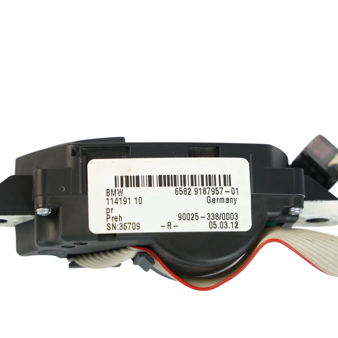 Radio Bedieneinheit iDrive Hinten Rechts für BMW F01 F02 mit Teilenummer 9187957 BMW F01 F02 Radio Bedieneinheit iDrive Hinten Rechts - SKU 9187957 - Teilenummer 9187957