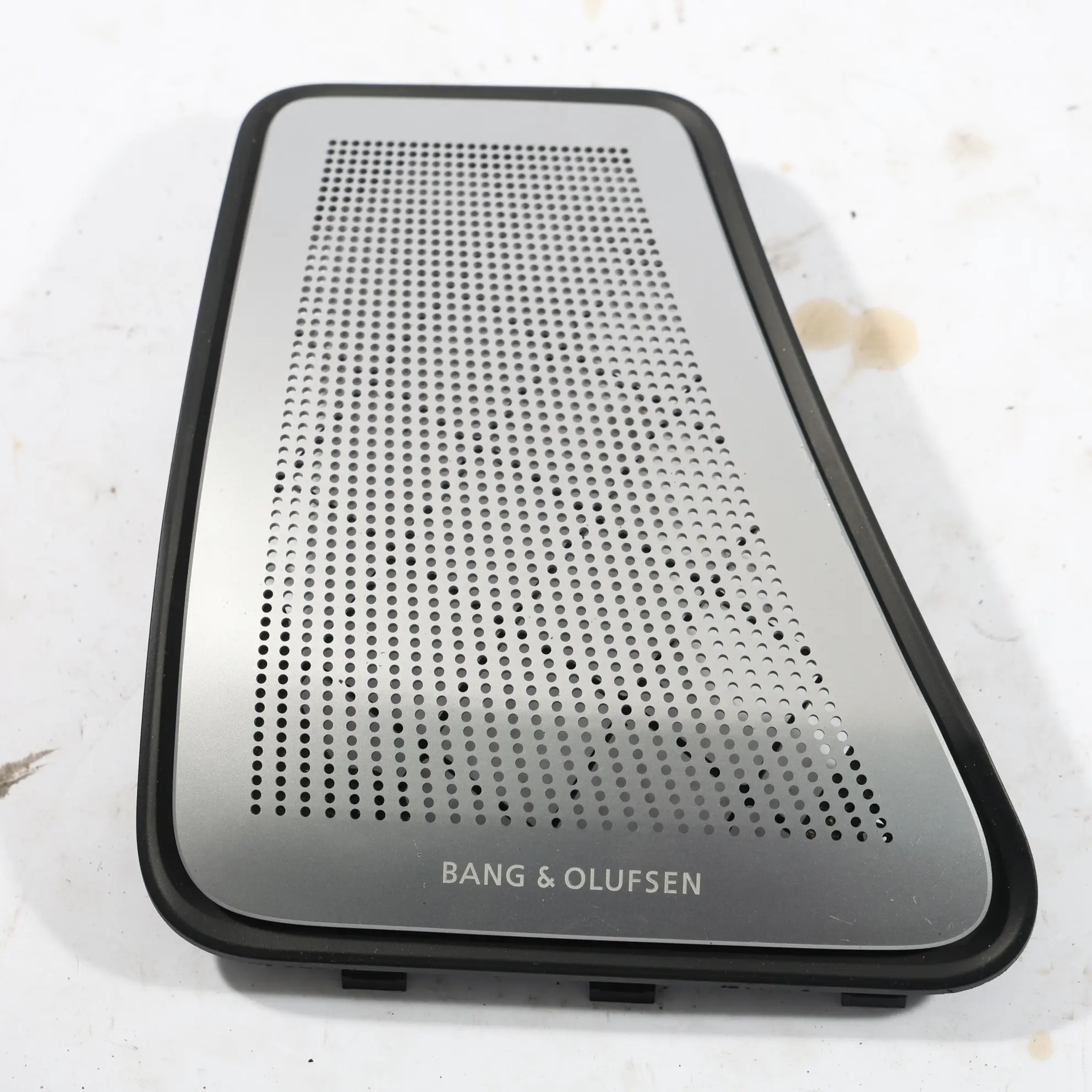 BMW F10 Hintere Hutablage Lautsprecher Abdeckung Bang&Olufsen Links 9276541