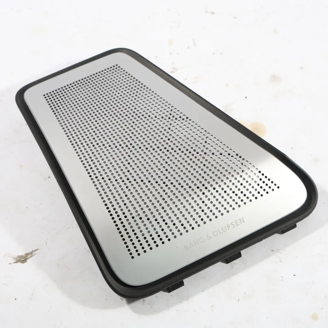BMW F10 Parcela Trasera Panel Tapa Altavoces Bang&Olufsen Izquierda - SKU 9276541 - Número de pieza 9276541