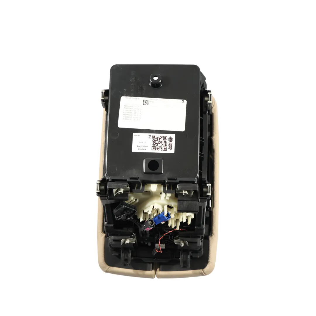 Accoudoir Central Avant Cuir Canberrageige pour BMW X5 F15 X6 F16 à propos du numéro de pièce 9285083 BMW X5 F15 X6 F16 Accoudoir Central Avant Cuir Canberrageige - SKU 9285083 - Numéro de pièce 9285083