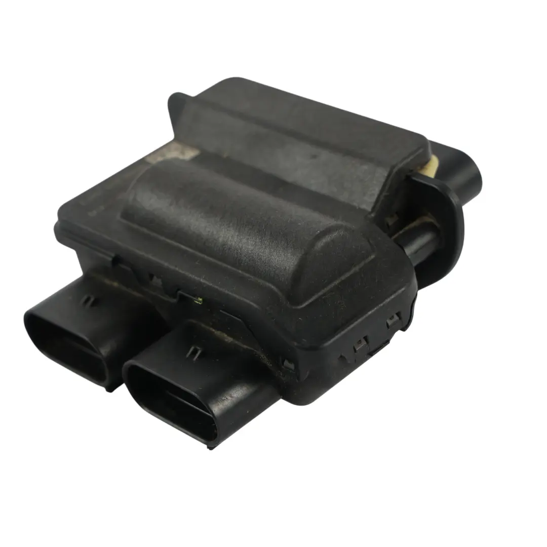 B+ Distributeur Alimentation Batterie pour BMW X5 F15 X6 F16 à propos du numéro de pièce 9285504 BMW X5 F15 X6 F16 B+ Distributeur Alimentation Batterie - SKU 9285504-1 - Numéro de pièce 9285504