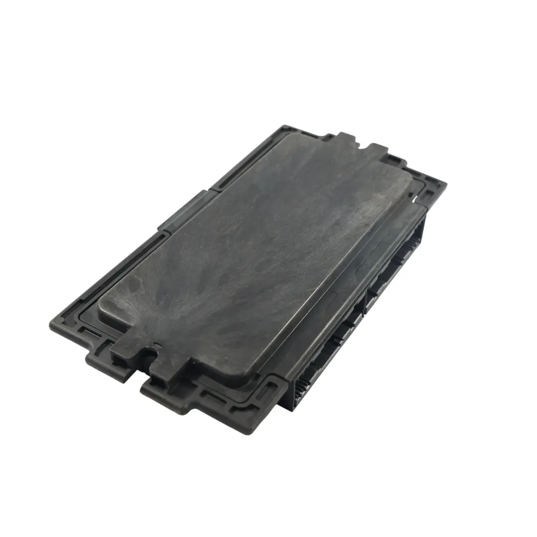 Moduł Sterownik Oświetlenia Footwell MAX Kuester FRM3R PL2 do BMW E82 o numerze 9308364 BMW E82 Moduł Sterownik Oświetlenia Footwell MAX Kuester FRM3R PL2 - SKU 9308364-1 - Numer Części 9308364