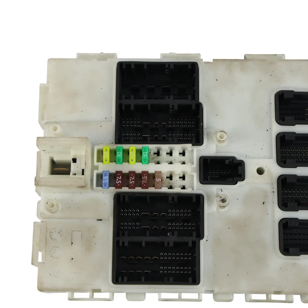 FEM Módulo Unidad Control para BMW F20 F21 F22 F30 F31 F32 F36 con número de pieza 9383178 BMW F20 F21 F22 F30 F31 F32 F36 FEM Módulo Unidad Control - SKU 9383178-1 - Número de pieza 9383178