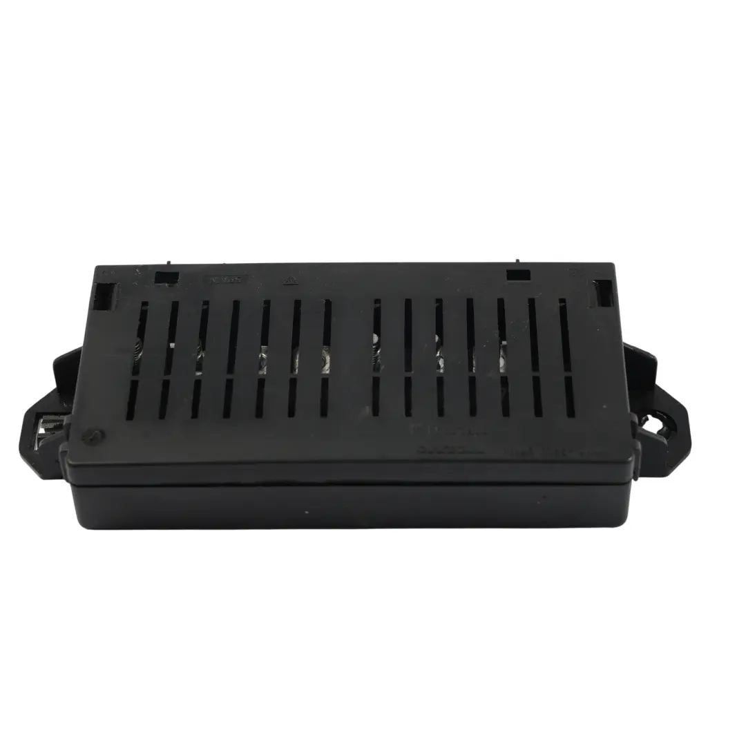 Scatola Fusibili Distribuzione Della Batteria per Range Rover L322 con numero di parte 9441776 Range Rover L322 Scatola Fusibili Distribuzione Della Batteria - SKU 9441776 - Numero di parte 9441776