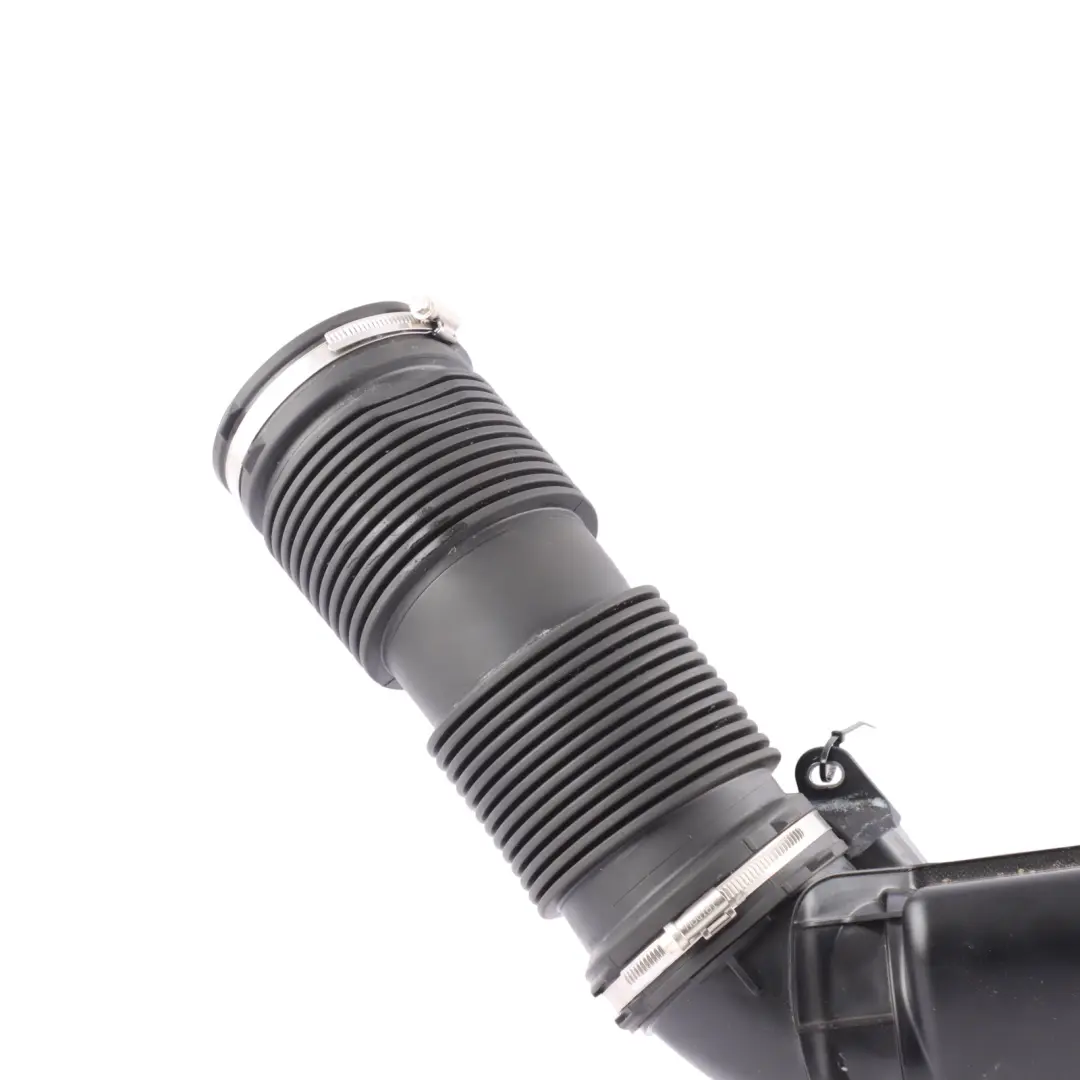 BMW F70 F74 F78 X1 U11 Air Charge Duct Resonator Pipe Hose Line B48R - SKU 9468657 - Part number 9468657