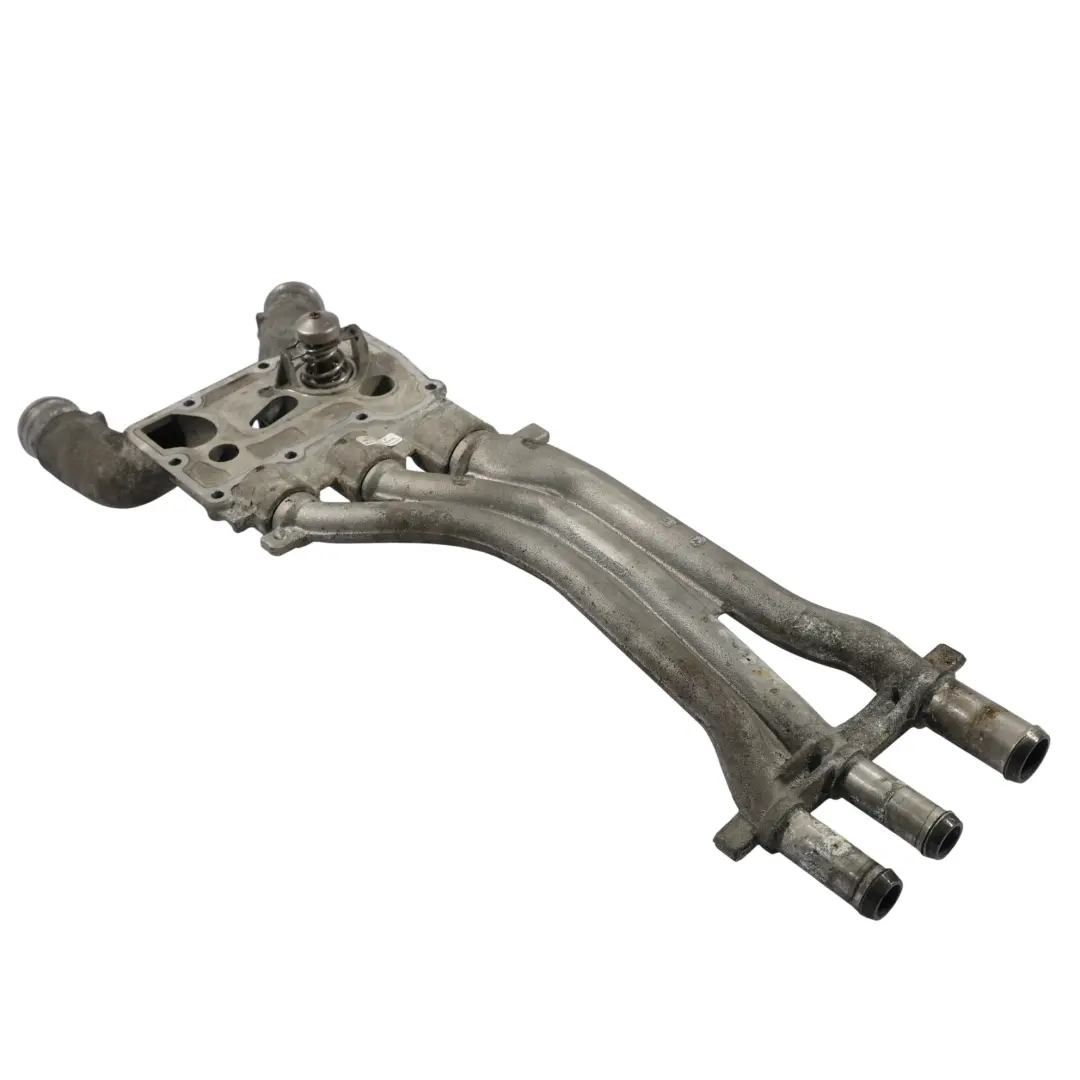 Wasserhülse Kühlmittel System 94810605904 für Porsche Cayenne 9PA mit Teilenummer 94810613005 Porsche Cayenne 9PA Wasserhülse Kühlmittel System 94810605904 - SKU 94810613005 - Teilenummer 94810613005