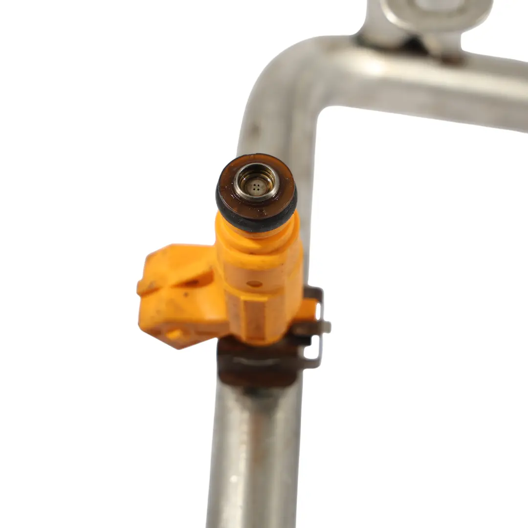 Raccolta Carburante Iniezione Striscia per Porsche Cayenne 9PA 3.2 V6 con numero di parte 94811011303 Porsche Cayenne 9PA 3.2 V6 Raccolta Carburante Iniezione Striscia - SKU 94811011303 - Numero di parte 94811011303