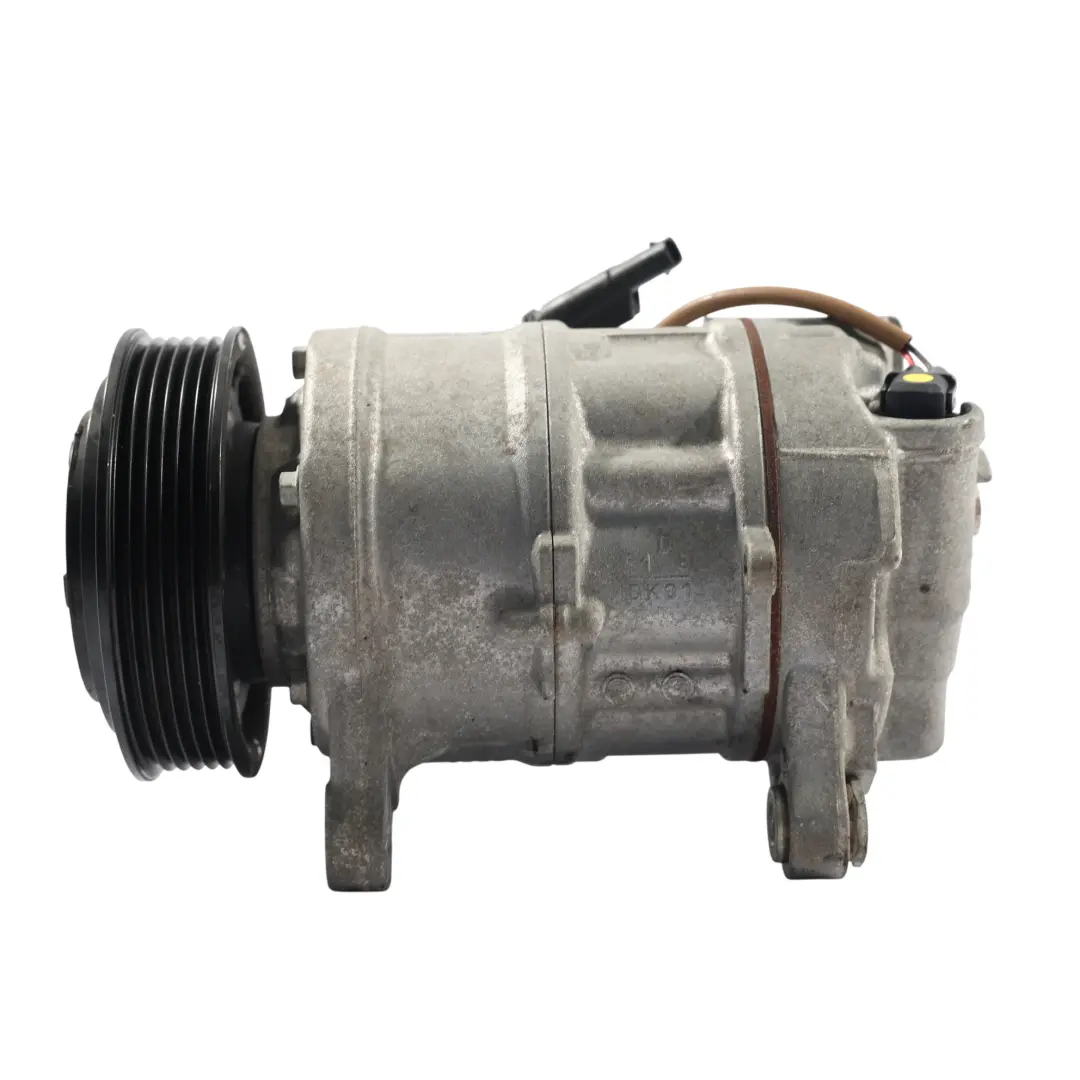 Compresor Bomba Aire Acondicionado para BMW G20 G21 G22 G26 G28 con número de pieza 9482996 BMW G20 G21 G22 G26 G28 Compresor Bomba Aire Acondicionado - SKU 9482996 - Número de pieza 9482996