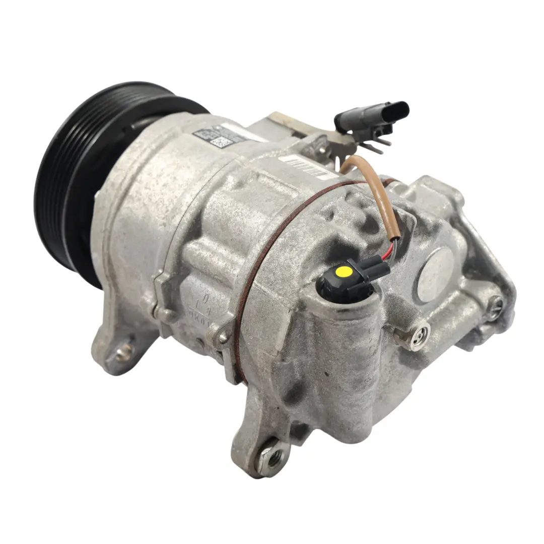 Pompa Aria Condizionata per BMW G20 G21 G22 G26 G28 Compressore con numero di parte 9482996 BMW G20 G21 G22 G26 G28 Compressore Pompa Aria Condizionata - SKU 9482996 - Numero di parte 9482996