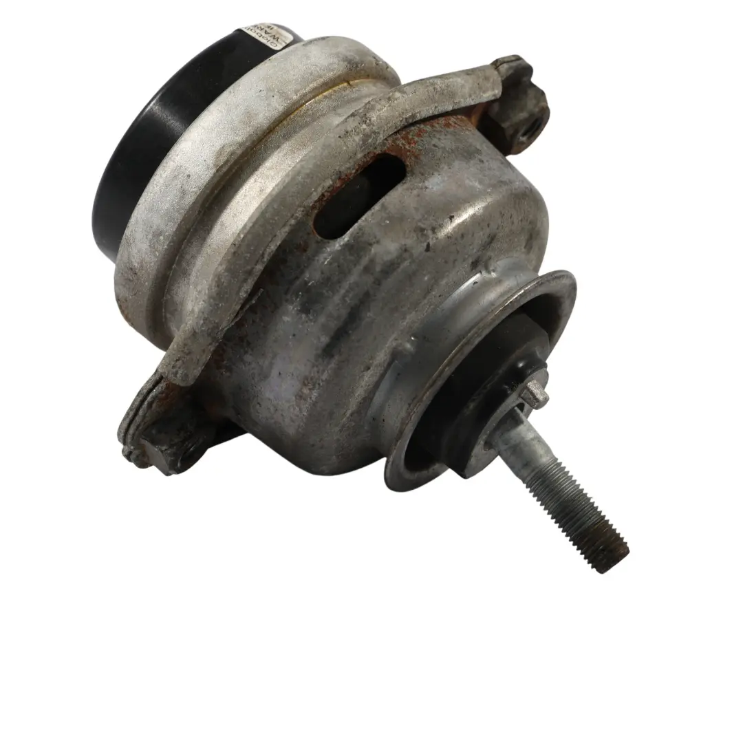 Poduszka Łapa Silnika Prawa 4.5 V8 48.50 do Porsche Cayenne 9PA o numerze 94837505001 Porsche Cayenne 9PA Poduszka Łapa Silnika Prawa 4.5 V8 48.50 - SKU 94837505001 - Numer Części 94837505001