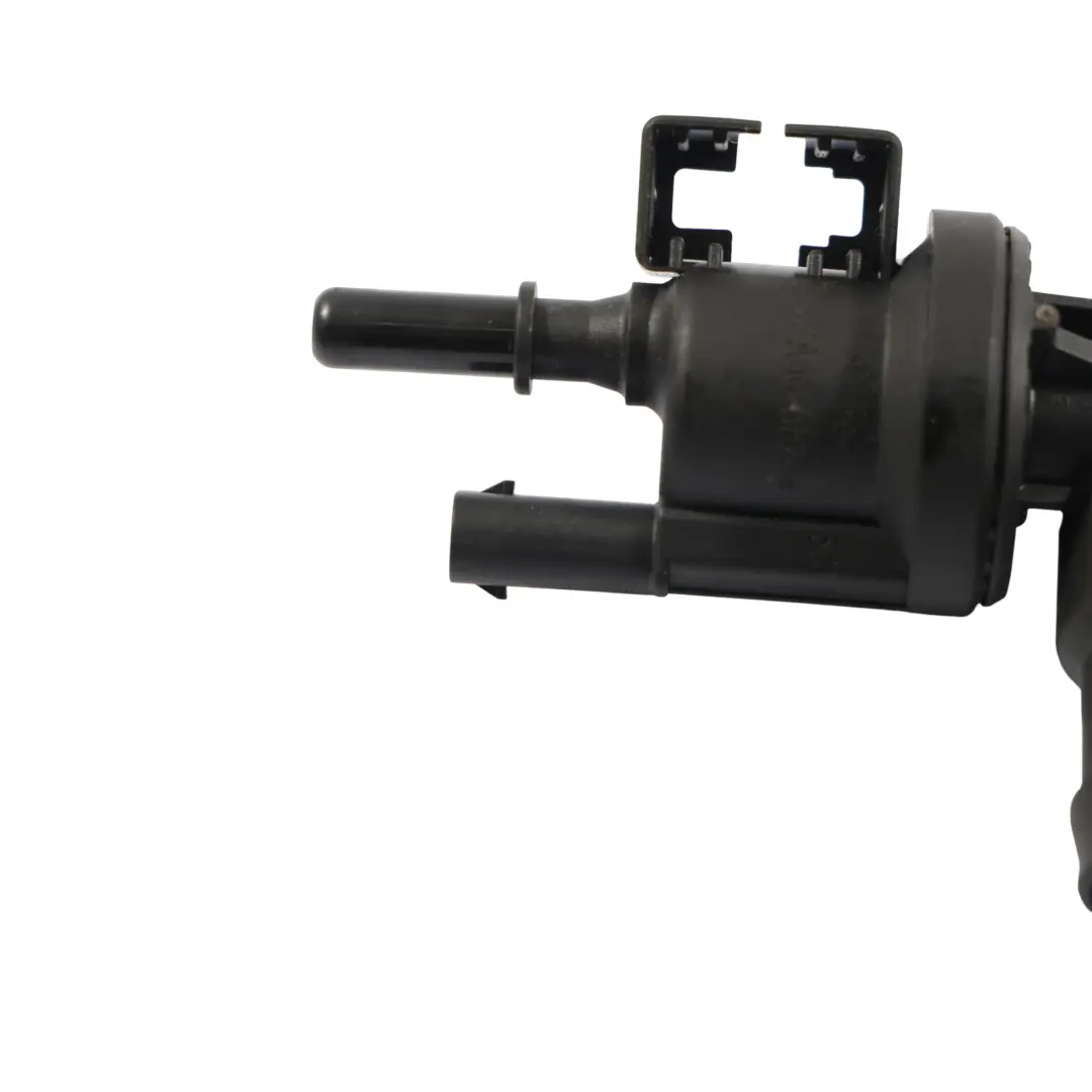 BMW F70 F74 X1 U11 X2 U10 Mini F65 F66 Fuel Tank Breather Valve Line - SKU 9487581 - Part number 9487581