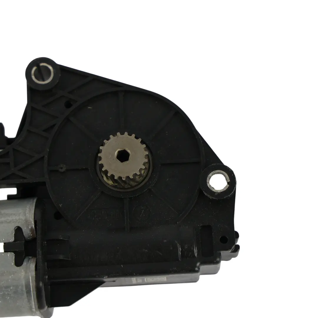 BMW F44 F74 Gran Coupé Panoramic Glass Roof Atuator Motor - SKU 9498890 - Part number 9498890