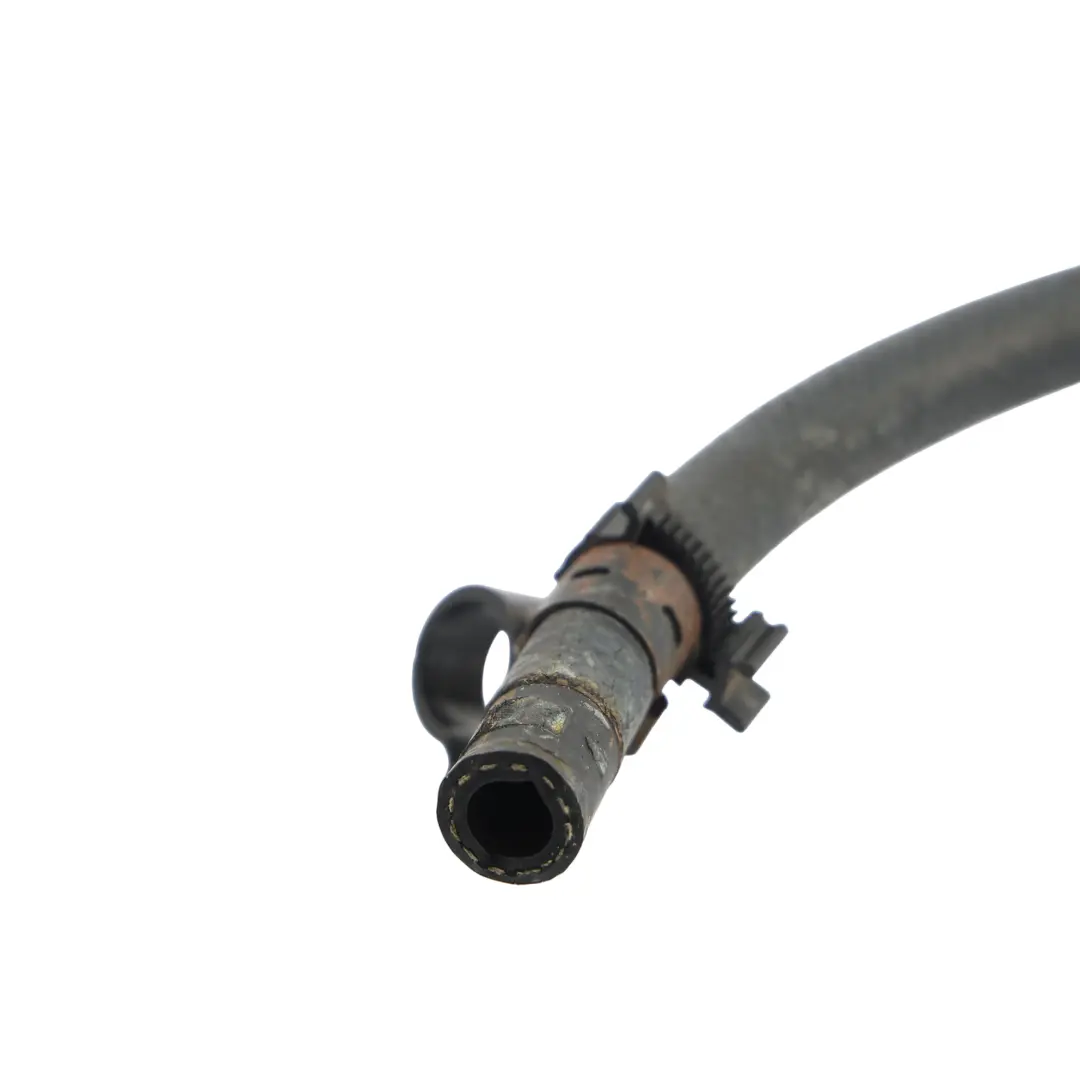 Tubo De Conexión para Porsche Cayenne 9PA con número de pieza 95511036600 Porsche Cayenne 9PA Tubo De Conexión - SKU 95511036600 - Número de pieza 95511036600