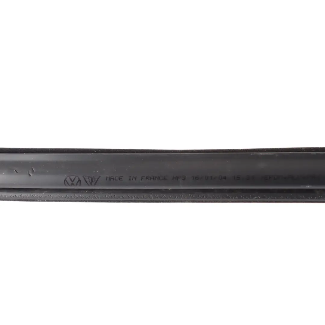 Door Inner Seal Rubber Gasket Right O/S to Porsche Cayenne 9PA Rear with Part number 95553347200 Porsche Cayenne 9PA Rear Door Inner Seal Rubber Gasket Right O/S - SKU 95553347200 - Part number 95553347200