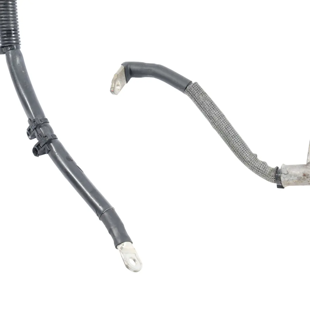 Anlasser Negativ Minus Batteriekabel 7L0971228F für Porsche Cayenne 955 9PA mit Teilenummer 95561209201 Porsche Cayenne 955 9PA Anlasser Negativ Minus Batteriekabel 7L0971228F - SKU 95561209201 - Teilenummer 95561209201