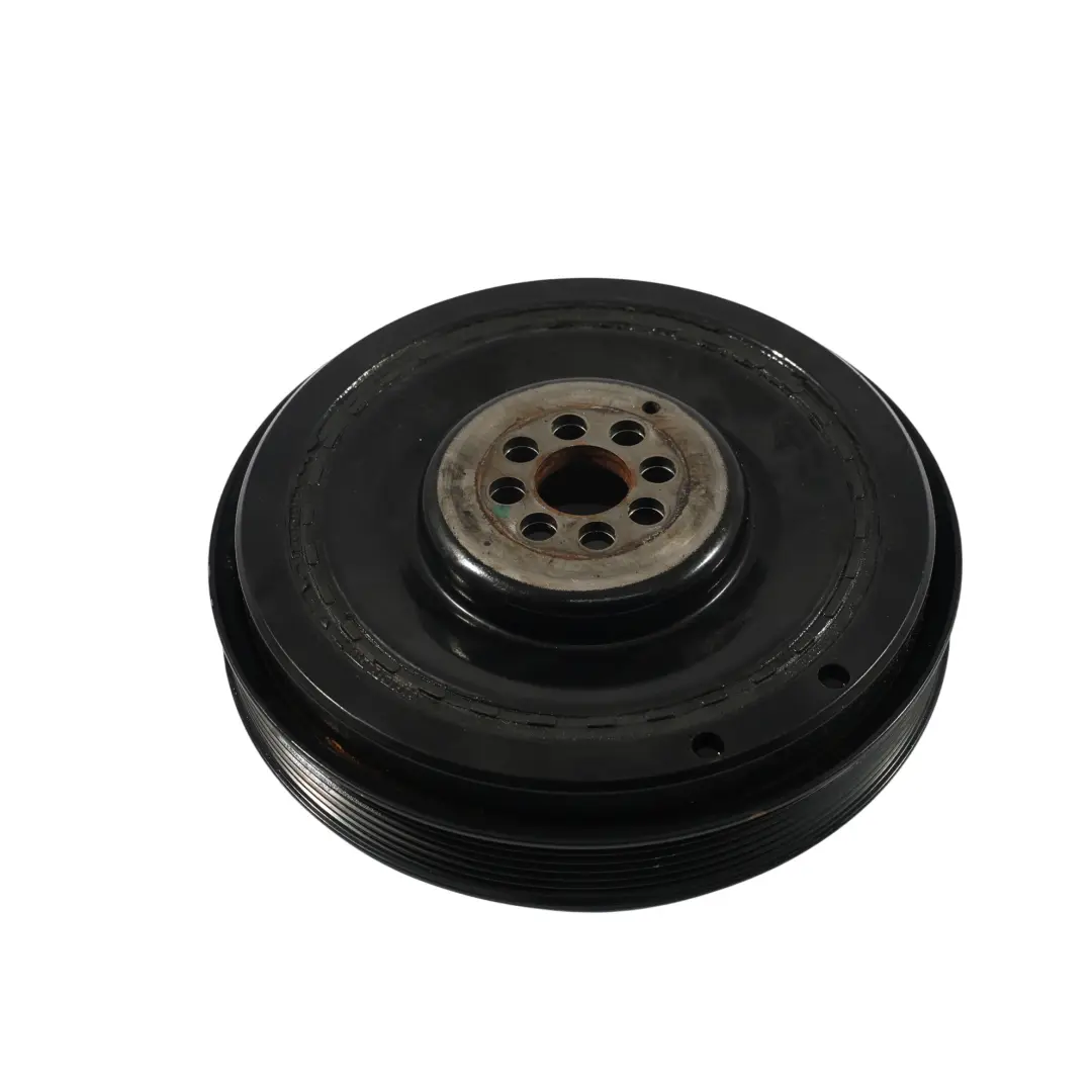 Puleggia Smorzatrice Albero Motore 3.0 TDI per Porsche Cayenne 92A con numero di parte 95810224104 Porsche Cayenne 92A Puleggia Smorzatrice Albero Motore 3.0 TDI - SKU 95810224104 - Numero di parte 95810224104