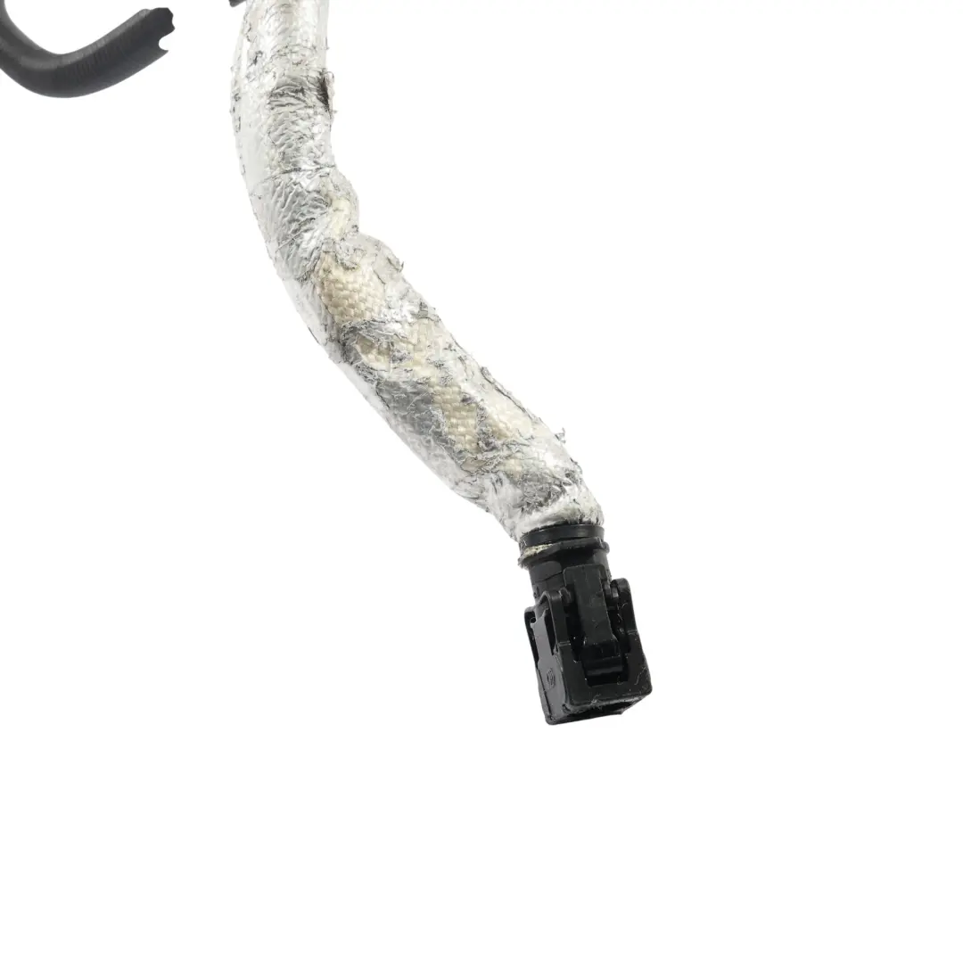 Adblue Reduction Agent Supply Line Tube Pipe Hose to Porsche Macan 95B with Part number 95B131984H Porsche Macan 95B Adblue Reduction Agent Supply Line Tube Pipe Hose - SKU 95B131984H - Part number 95B131984H