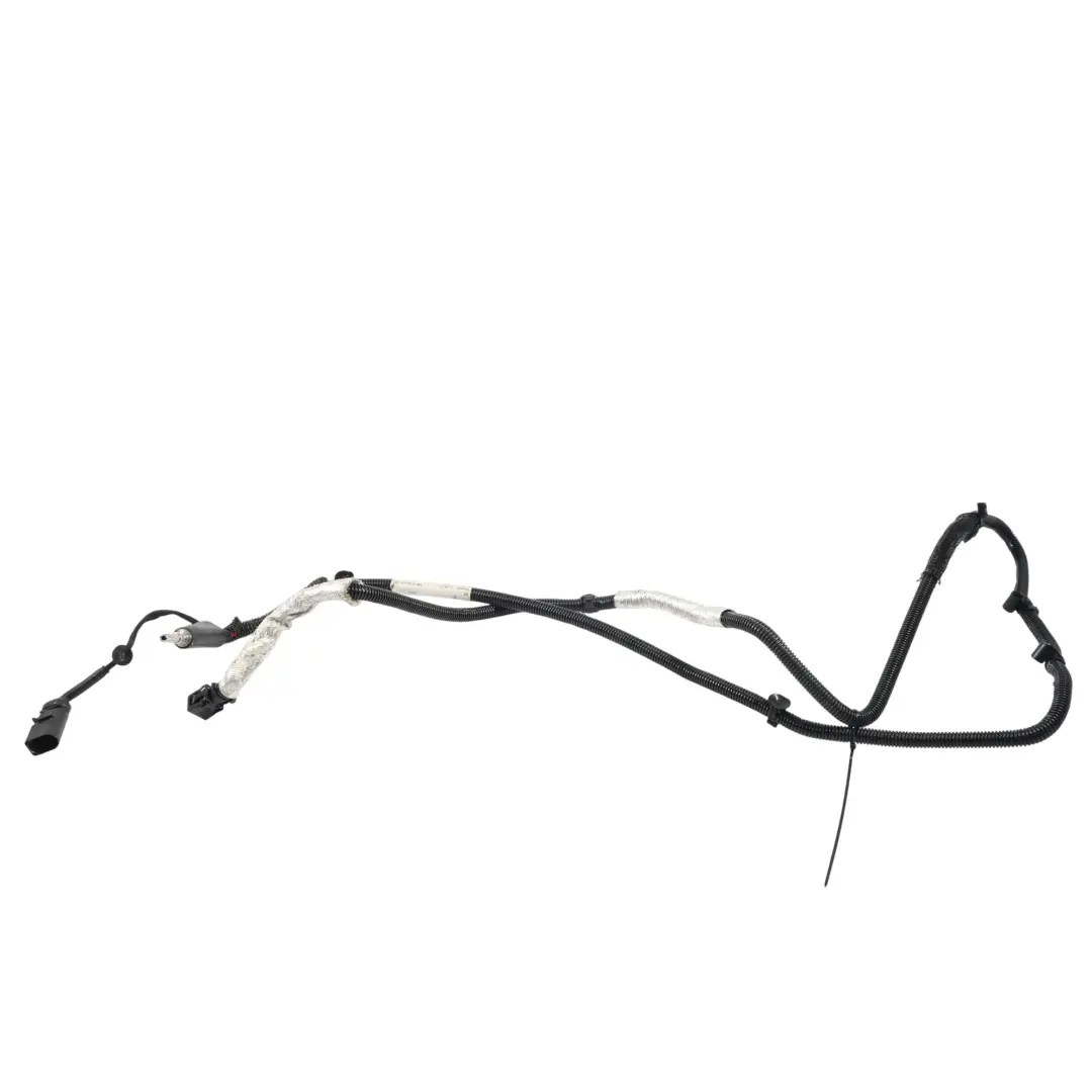 Adblue Reduction Agent Supply Line Tube Pipe Hose to Porsche Macan 95B with Part number 95B131984H Porsche Macan 95B Adblue Reduction Agent Supply Line Tube Pipe Hose - SKU 95B131984H - Part number 95B131984H