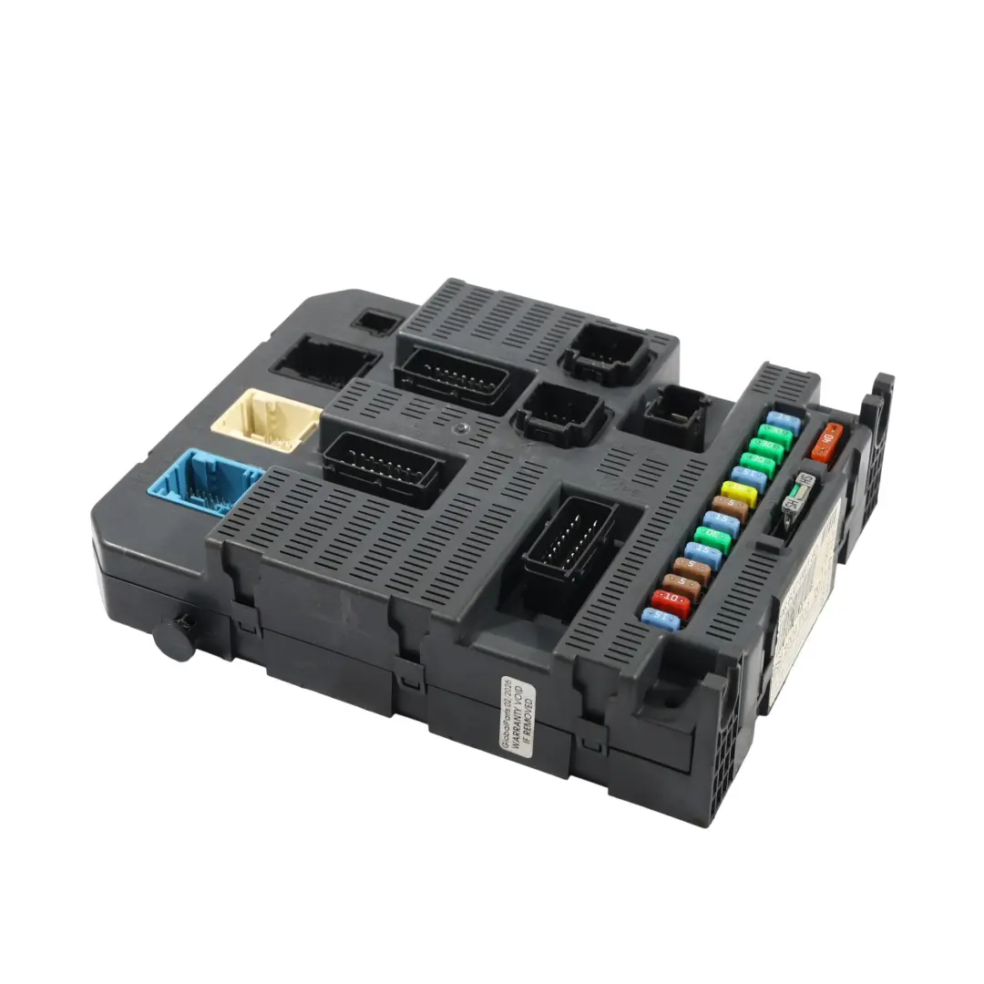 Boîte Fusibles Module Commande Carrosserie BSI BCM pour Peugeot 308 T7 à propos du numéro de pièce 9663798180 Peugeot 308 T7 Boîte Fusibles Module Commande Carrosserie BSI BCM - SKU 9663798180 - Numéro de pièce 9663798180