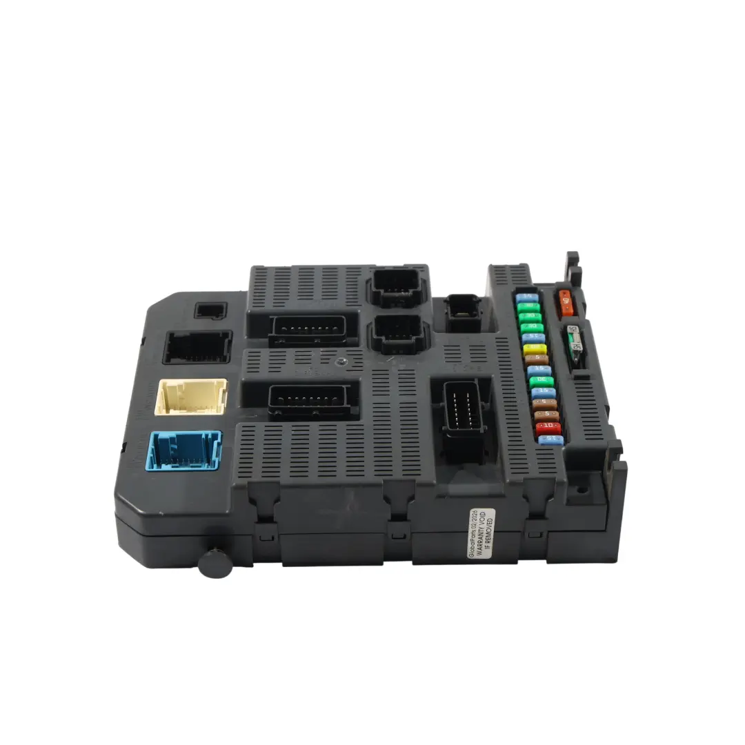 Boîte Fusibles Module Commande Carrosserie BSI BCM pour Peugeot 308 T7 à propos du numéro de pièce 9663798180 Peugeot 308 T7 Boîte Fusibles Module Commande Carrosserie BSI BCM - SKU 9663798180 - Numéro de pièce 9663798180
