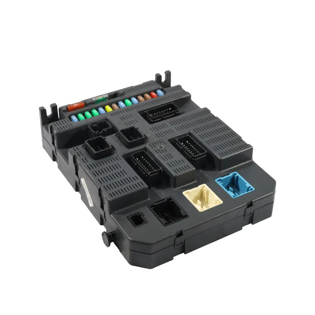 Caja Fusibles Módulo Control Cuerpo BSI BCM para Peugeot 308 T7 con número de pieza 9663798180 Peugeot 308 T7 Caja Fusibles Módulo Control Cuerpo BSI BCM - SKU 9663798180 - Número de pieza 9663798180