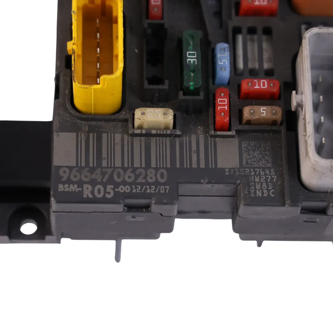 Boîtier Fusibles Sous Capot Module BSM Unité Commande pour Peugeot 308 T7 à propos du numéro de pièce 9664706280 Peugeot 308 T7 Boîtier Fusibles Sous Capot Module BSM Unité Commande - SKU 9664706280 - Numéro de pièce 9664706280