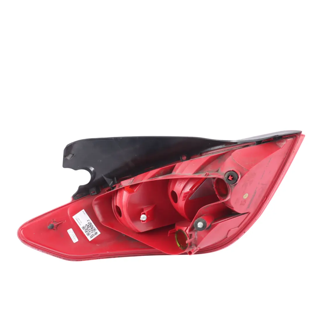 Taillight Tail Light Lamp Side Panel Right O/S to Peugeot 308 Rear with Part number 9680425880 Peugeot 308 Rear Taillight Tail Light Lamp Side Panel Right O/S - SKU 9680425880-1 - Part number 9680425880