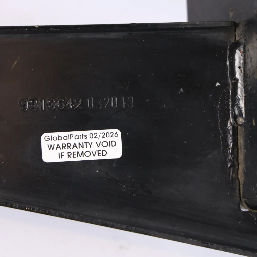 Mini R60 R61 Soporte Tubo Escape Difusor Derecho - SKU 9810642 - Número de pieza 9810642