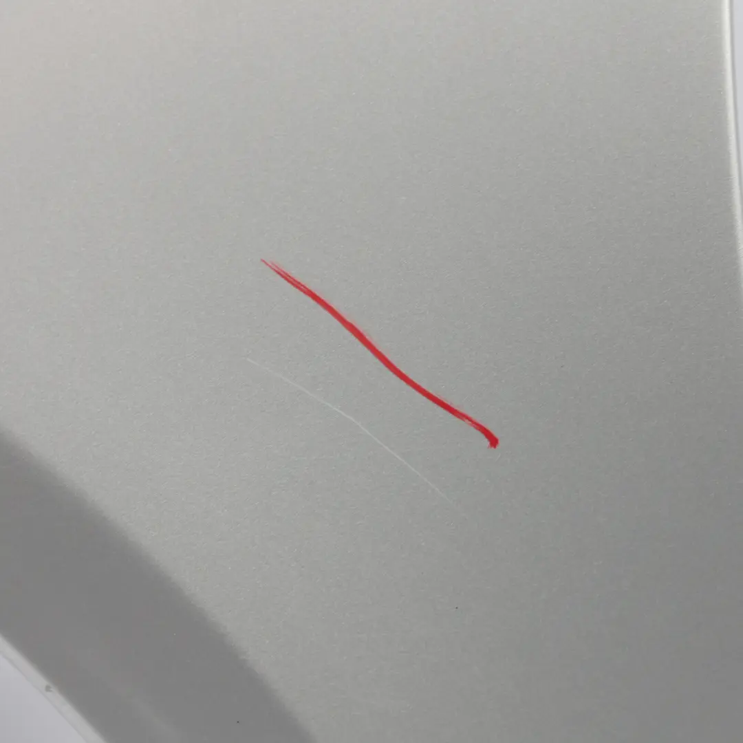 Pannello Laterale Anteriore Sinistro Arctic Silver - 92T per Porsche Cayman 987 con numero di parte 98750303100 Porsche Cayman 987 Pannello Laterale Anteriore Sinistro Arctic Silver - 92T - SKU 98750303100-ARS - Numero di parte 98750303100