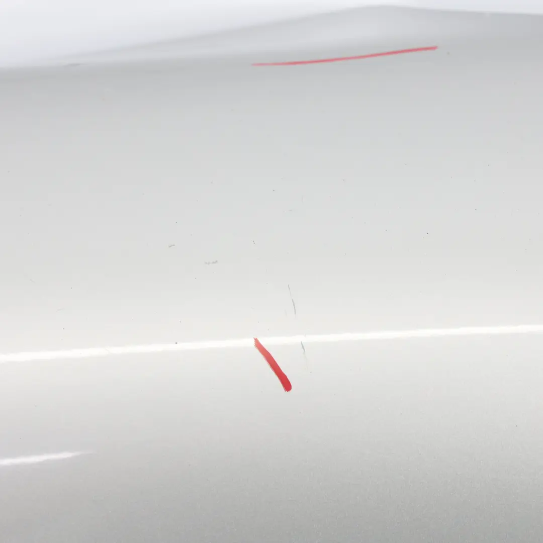 Pannello Laterale Anteriore Sinistro Arctic Silver - 92T per Porsche Cayman 987 con numero di parte 98750303100 Porsche Cayman 987 Pannello Laterale Anteriore Sinistro Arctic Silver - 92T - SKU 98750303100-ARS - Numero di parte 98750303100